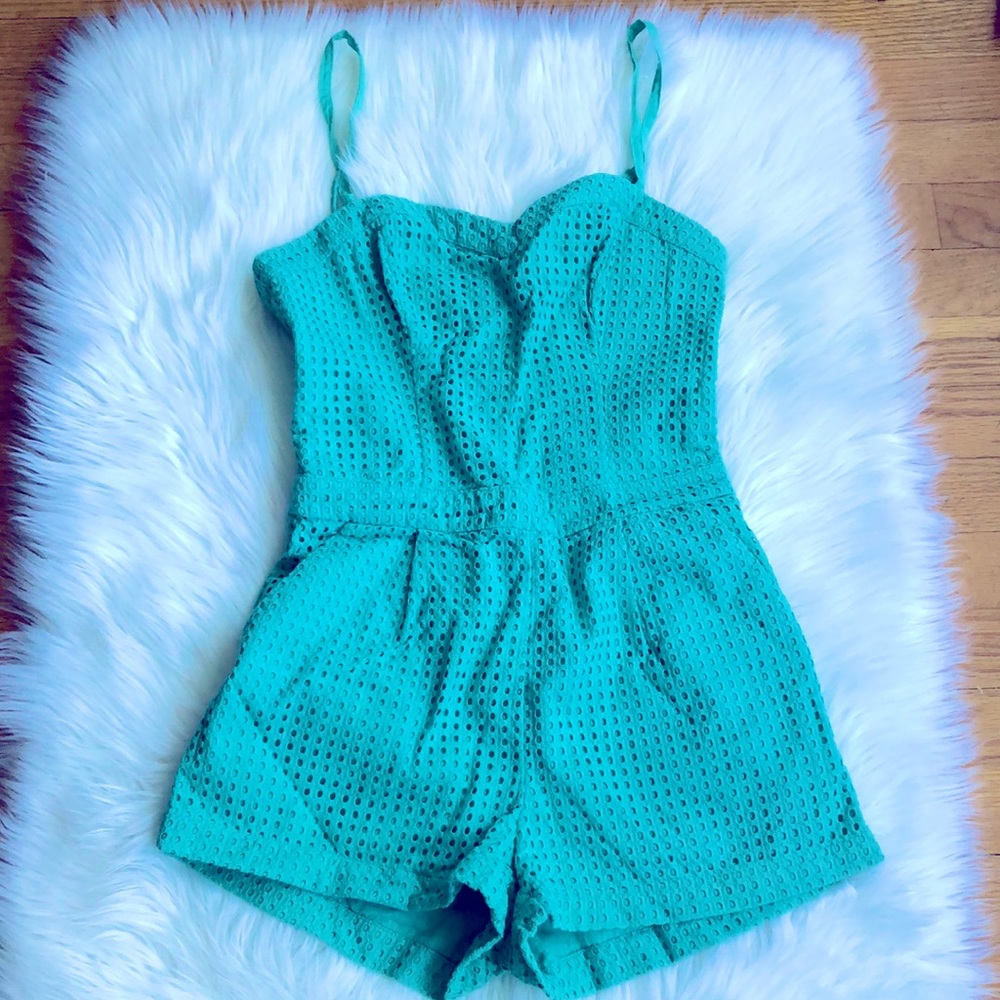 Guess romper “petite”